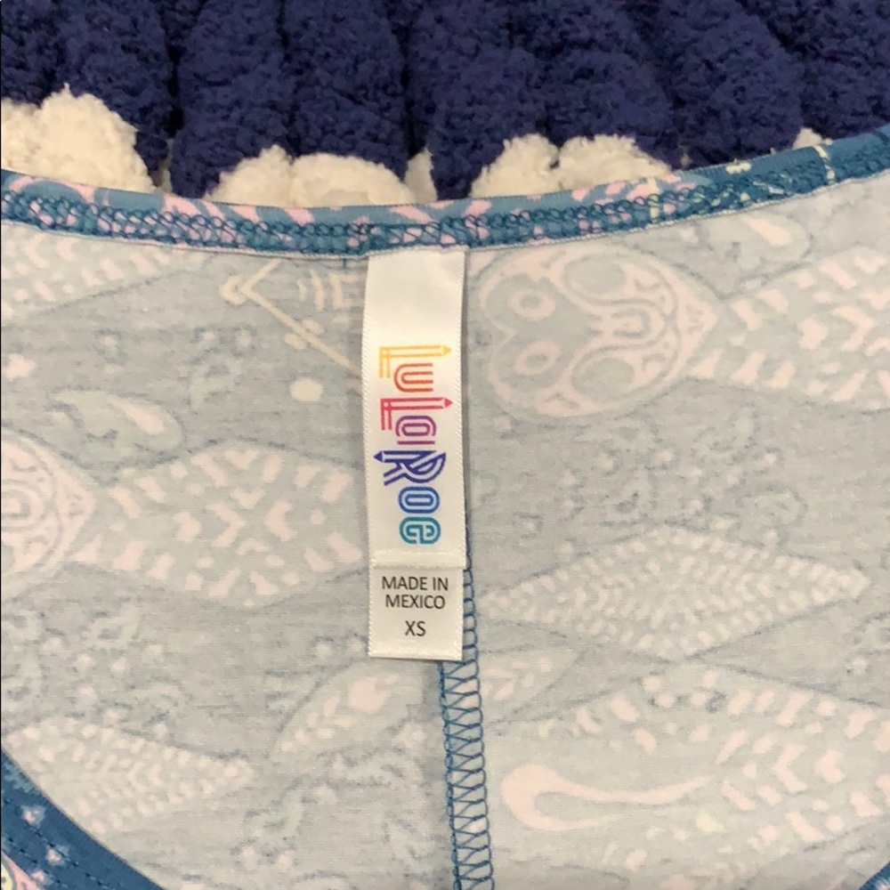 Lularoe Perfect T - Picture 2 of 3